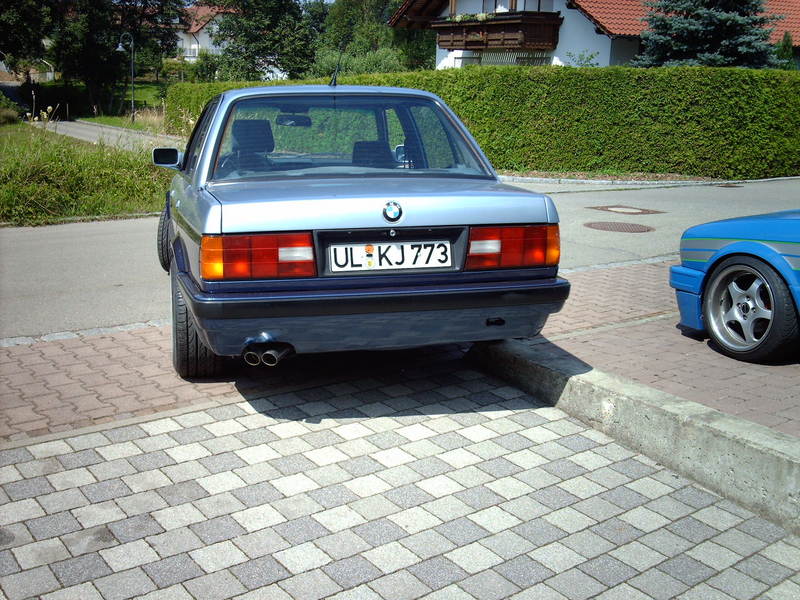 Anhang ID 49950 - Andis BMW 320 7.JPG