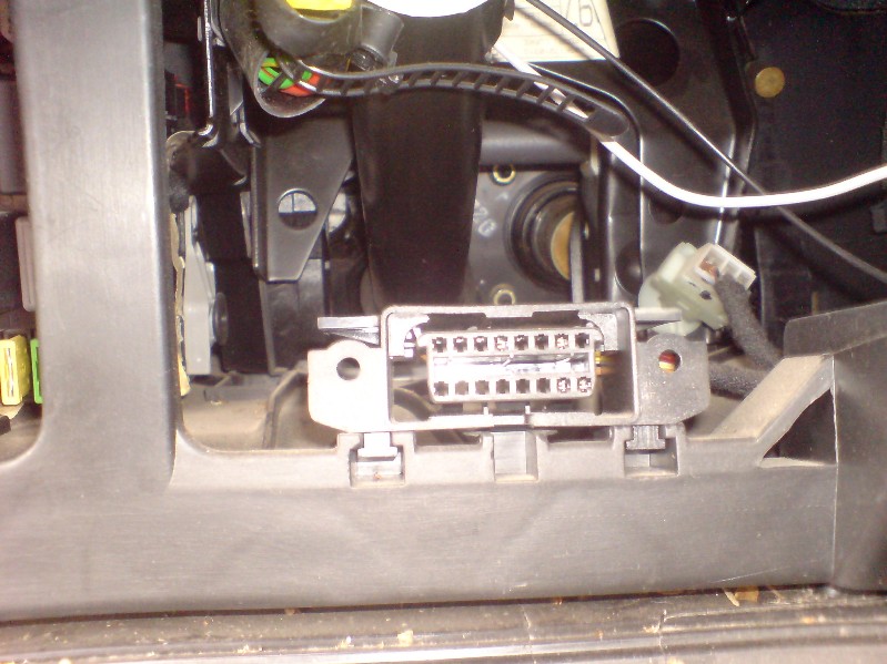 Anhang ID 180986 - obd_buchse8453.JPG