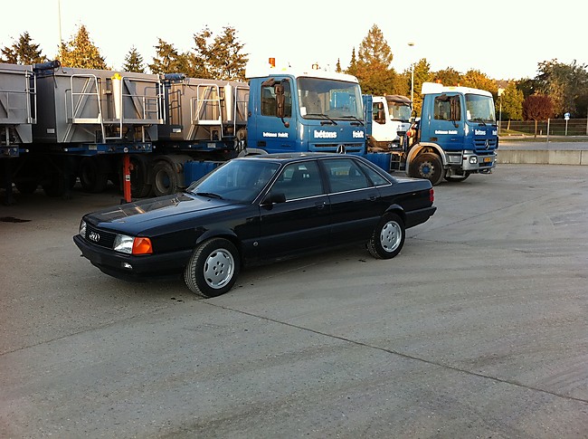 VW Audi 100 Sport typ44